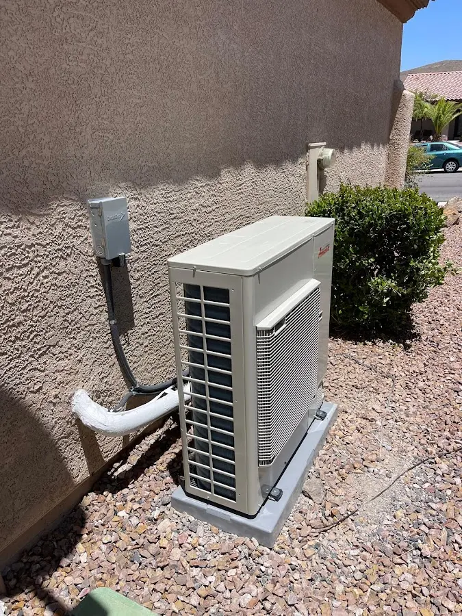 Residential air conditioning condenser unit in Radcliff